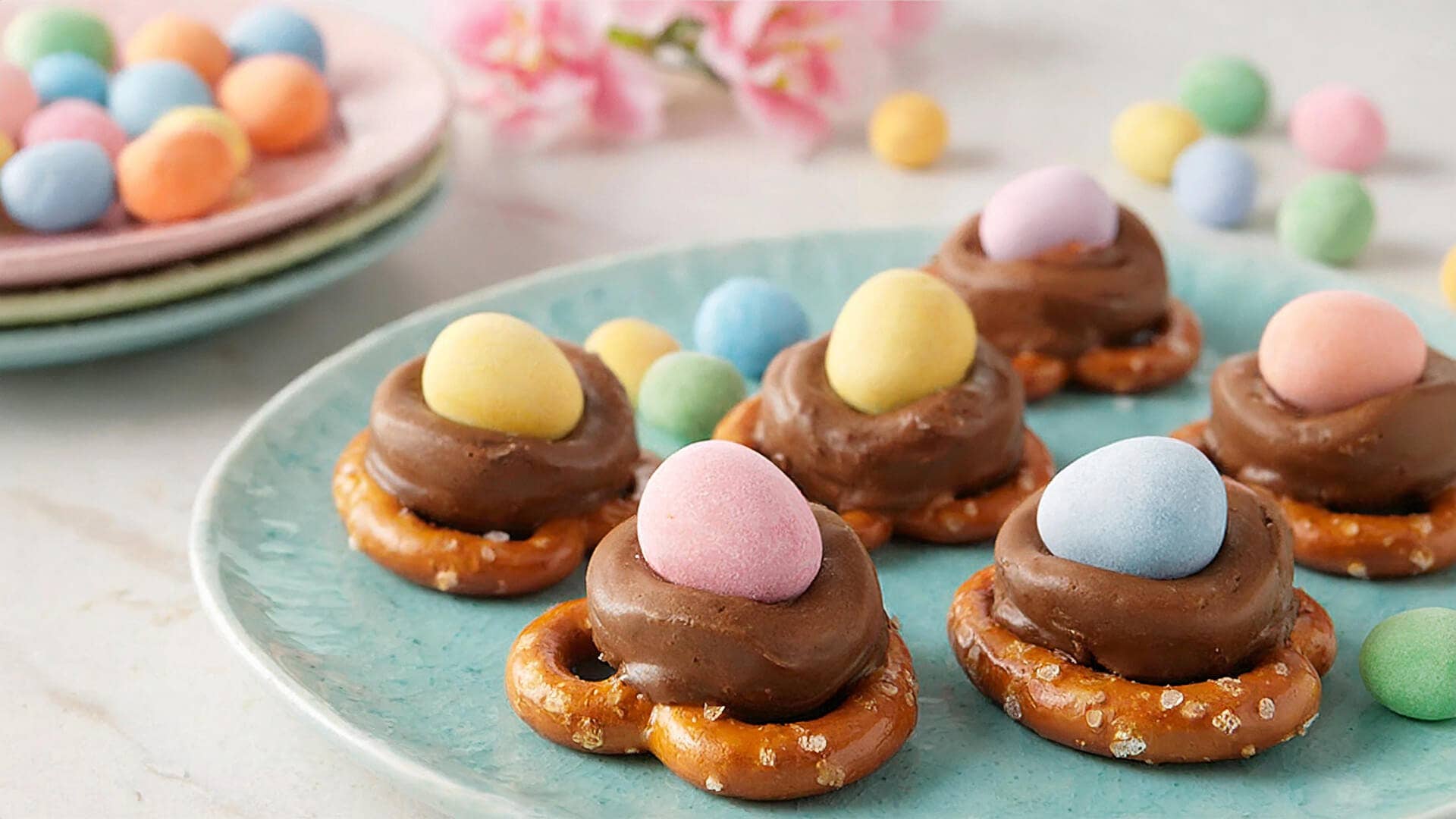 easter time pretzel delights